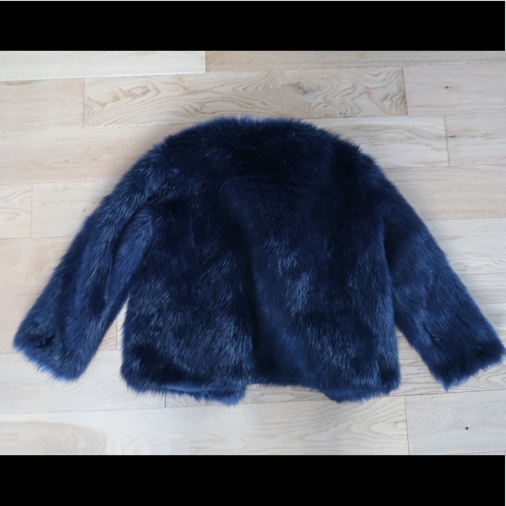 Zara Navy Blue Faux Fur Cropped Coat size Large